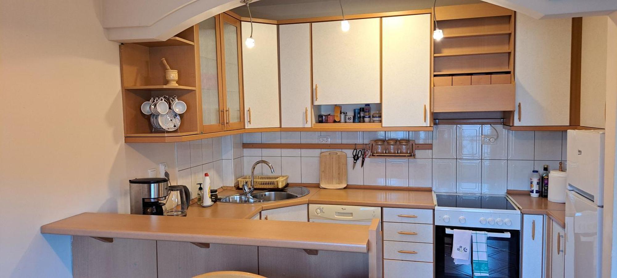 Golden Delight Central Apartment سكوبجي المظهر الخارجي الصورة