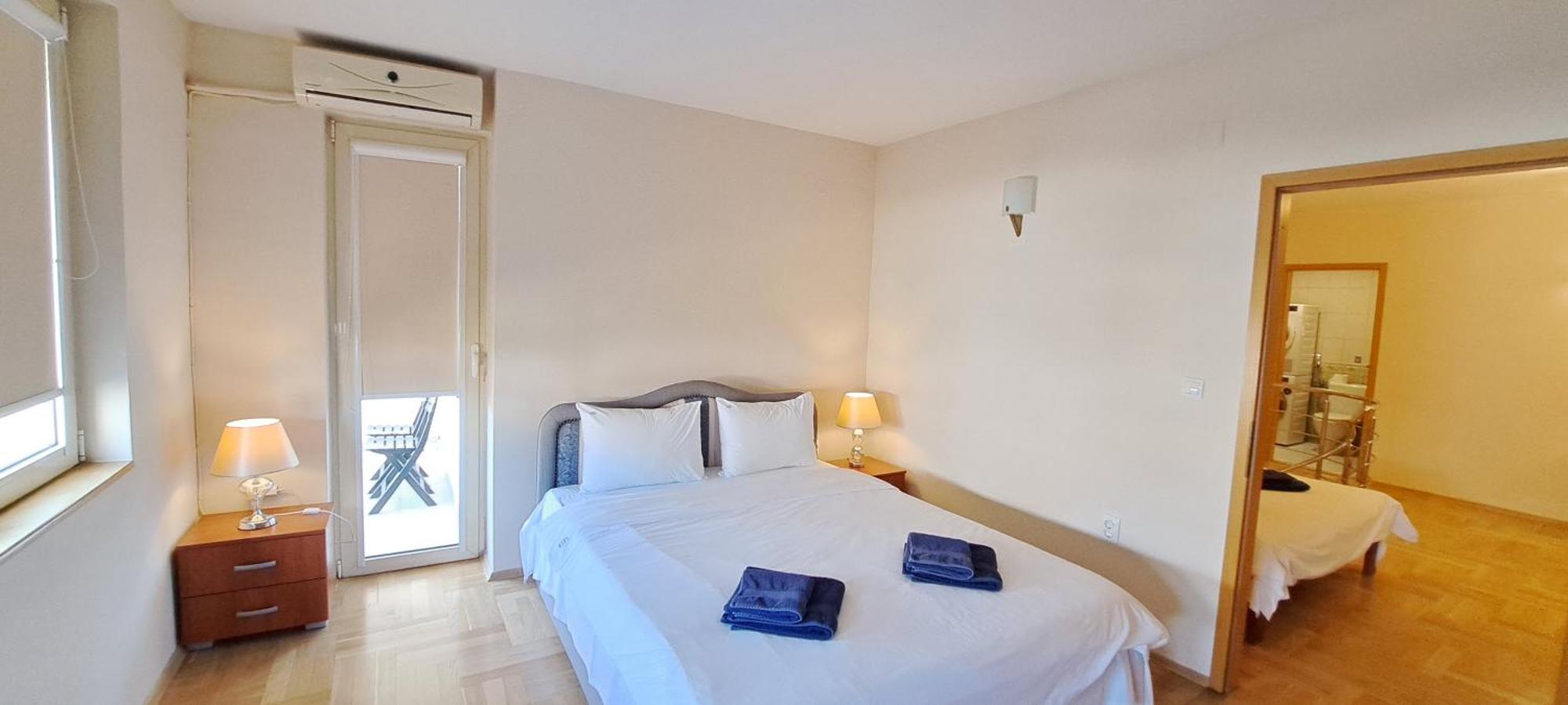 Golden Delight Central Apartment سكوبجي المظهر الخارجي الصورة