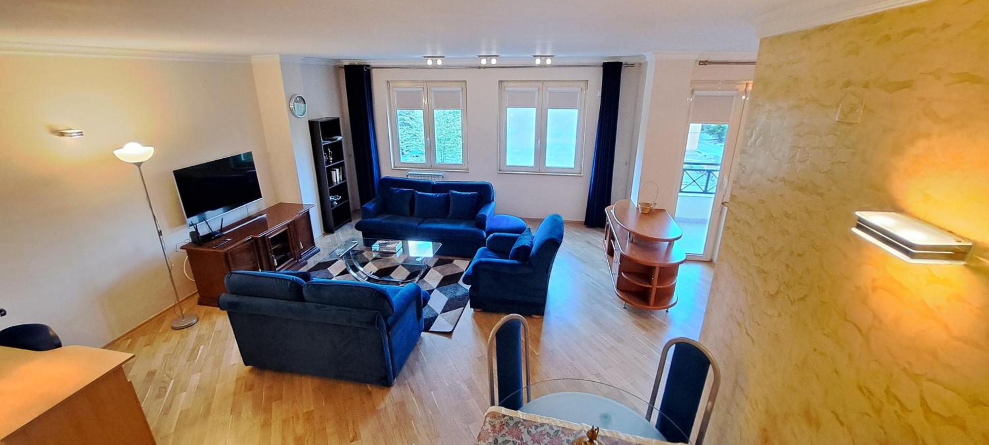Golden Delight Central Apartment سكوبجي المظهر الخارجي الصورة